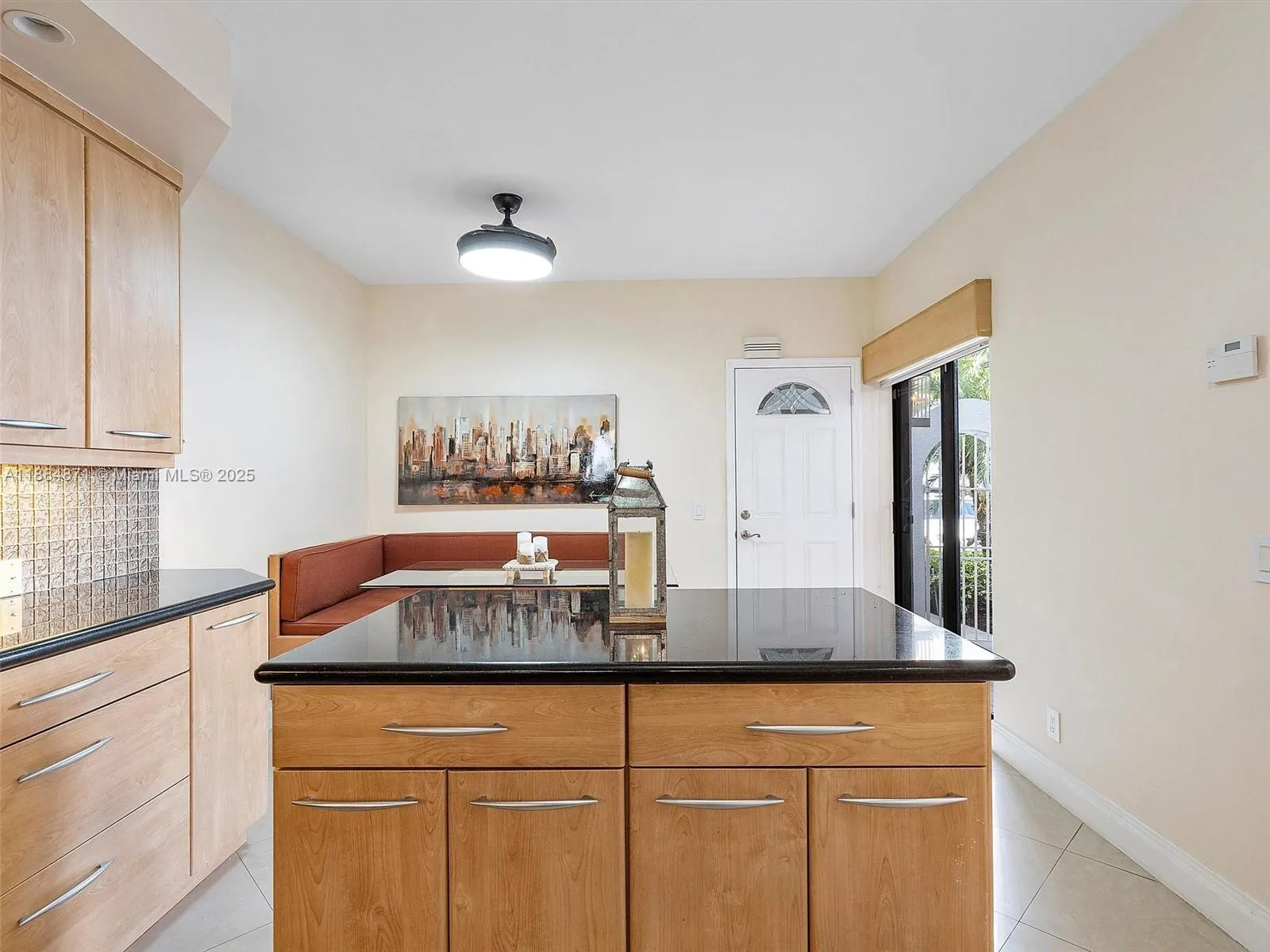 3620 Yacht Club Dr, #503