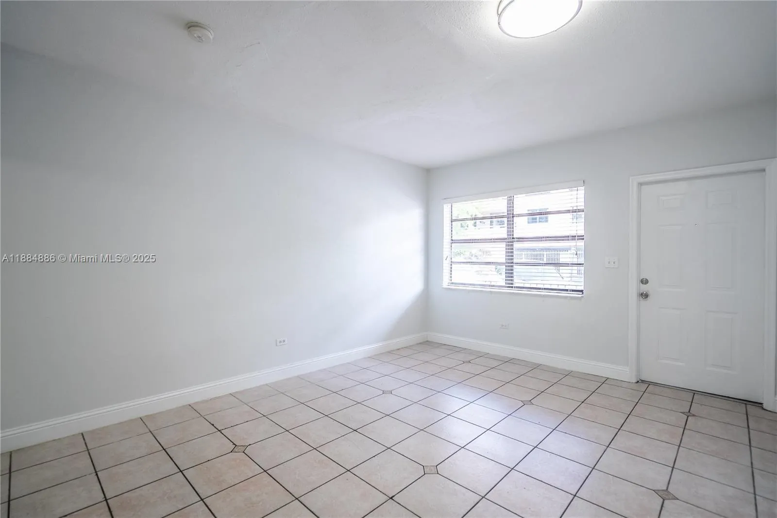 400 81 ST, #4