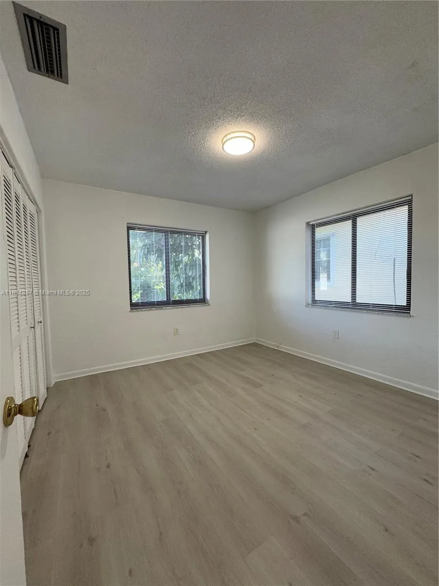 3633 SW 5th Ter, ##1