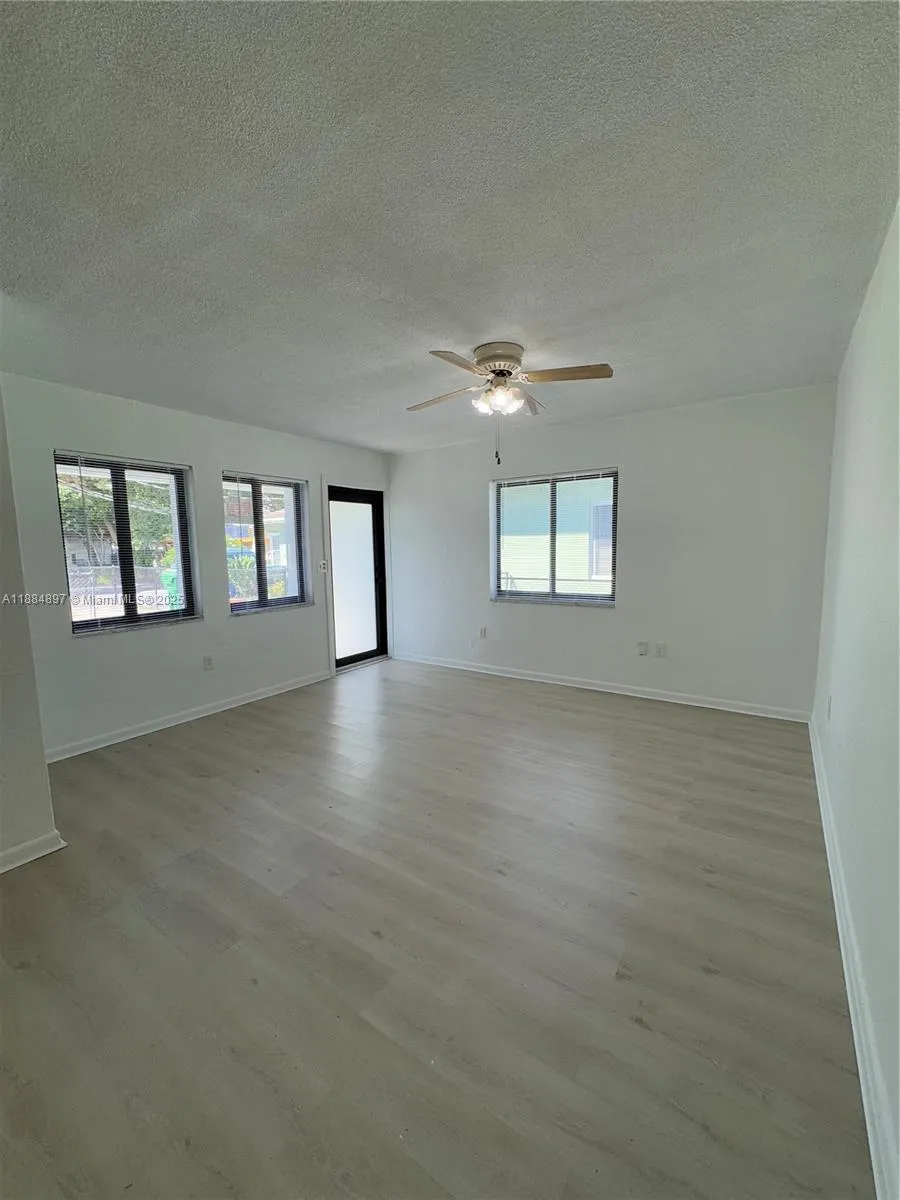 3633 SW 5th Ter, ##1