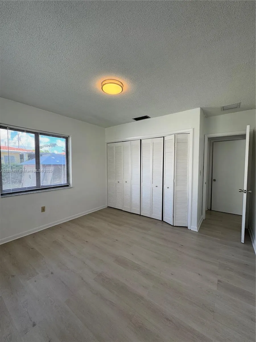 3633 SW 5th Ter, ##1