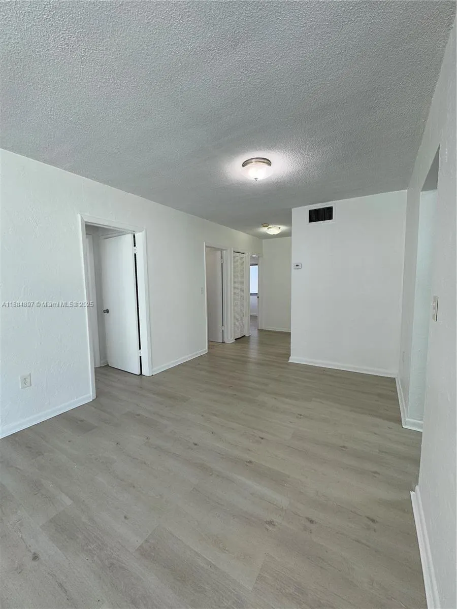 3633 SW 5th Ter, ##1