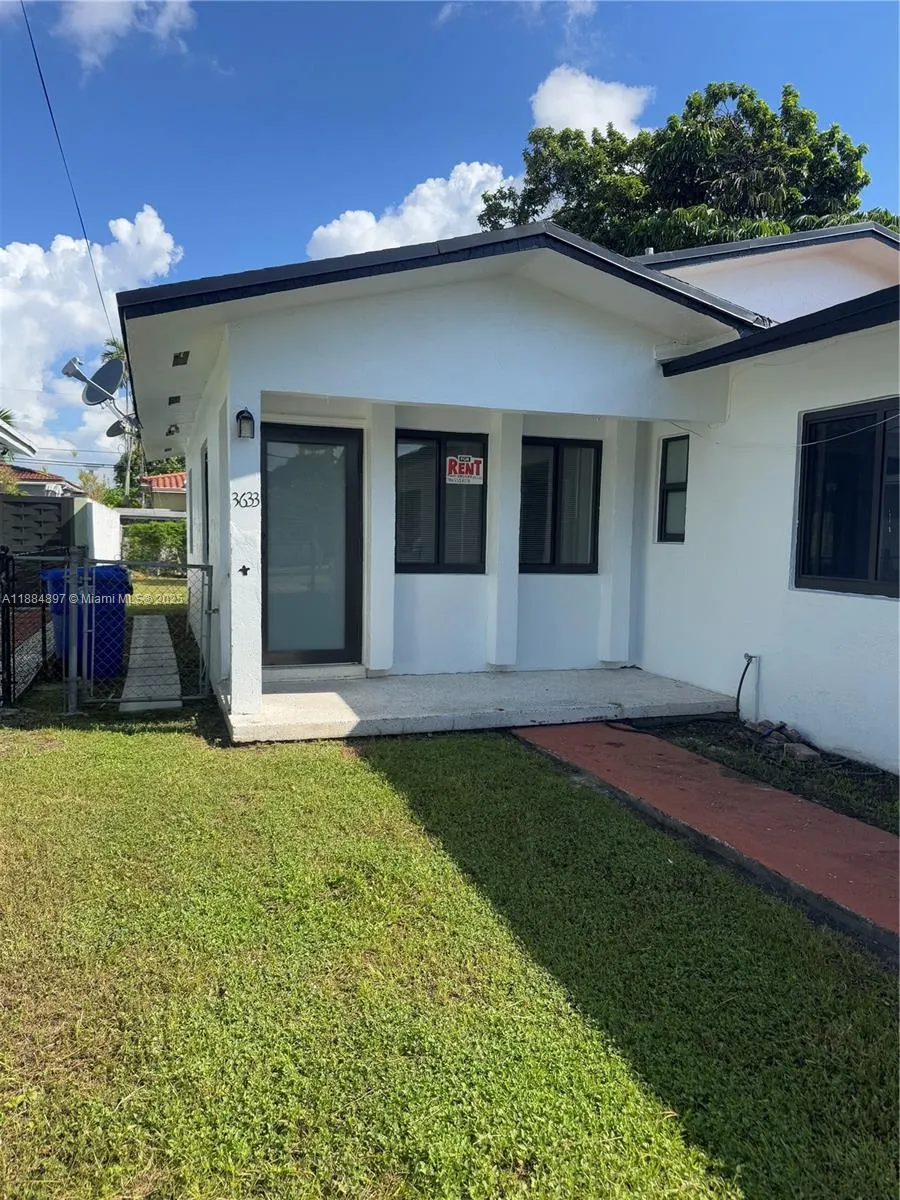 3633 SW 5th Ter, ##1
