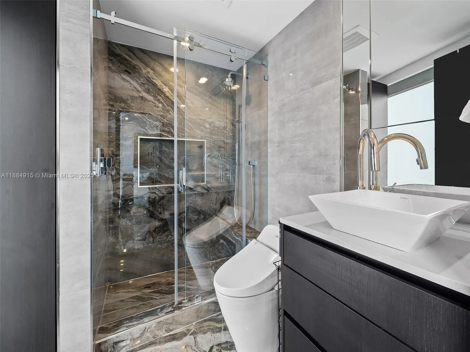 333 Las Olas Way, #2907