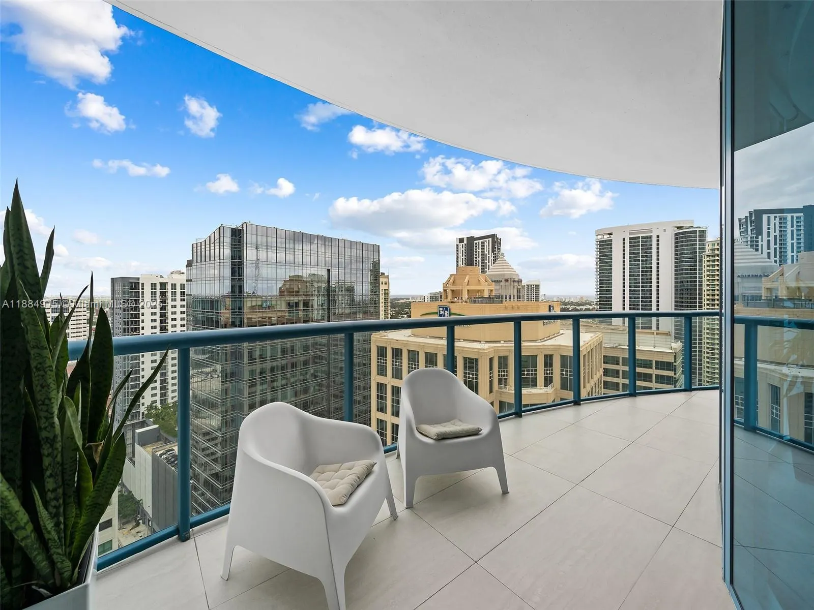 333 Las Olas Way, #2907