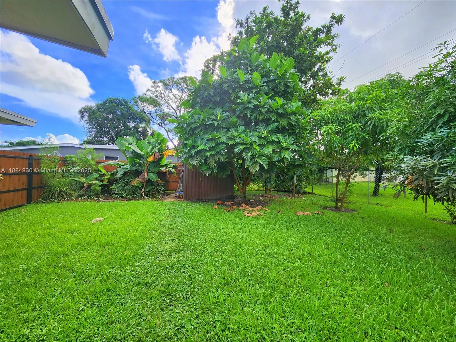 3640 NW 4th St