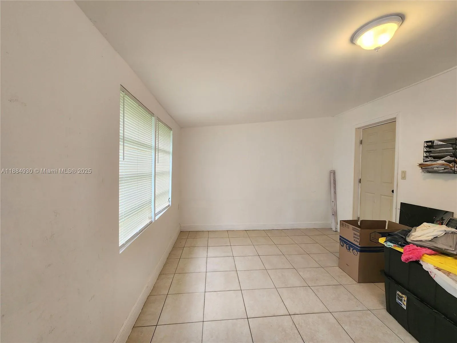 3640 NW 4th St