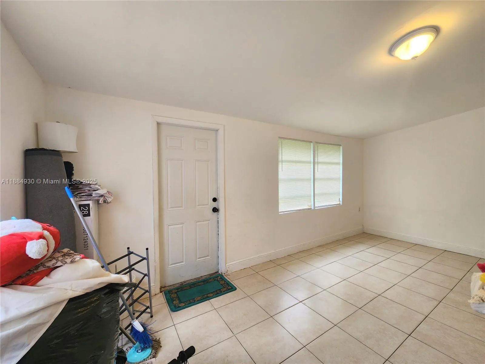 3640 NW 4th St