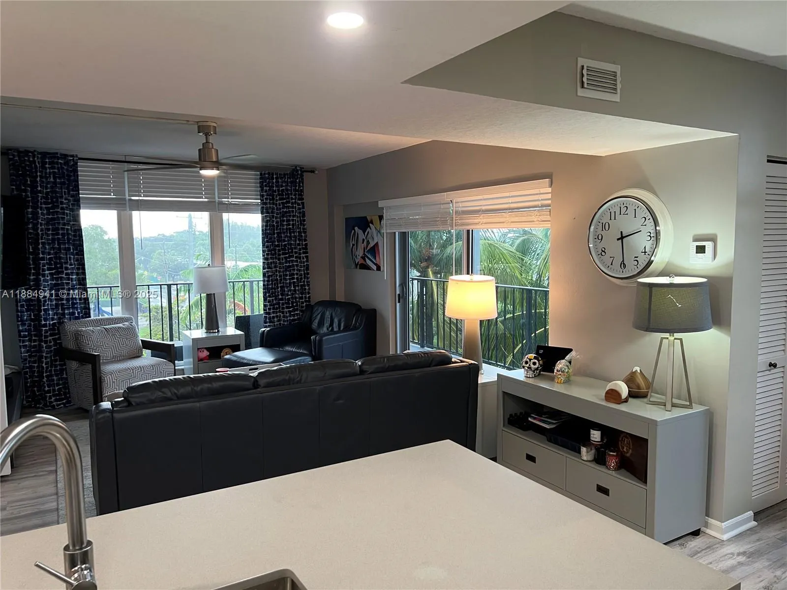 1625 SE 10th Ave, #402