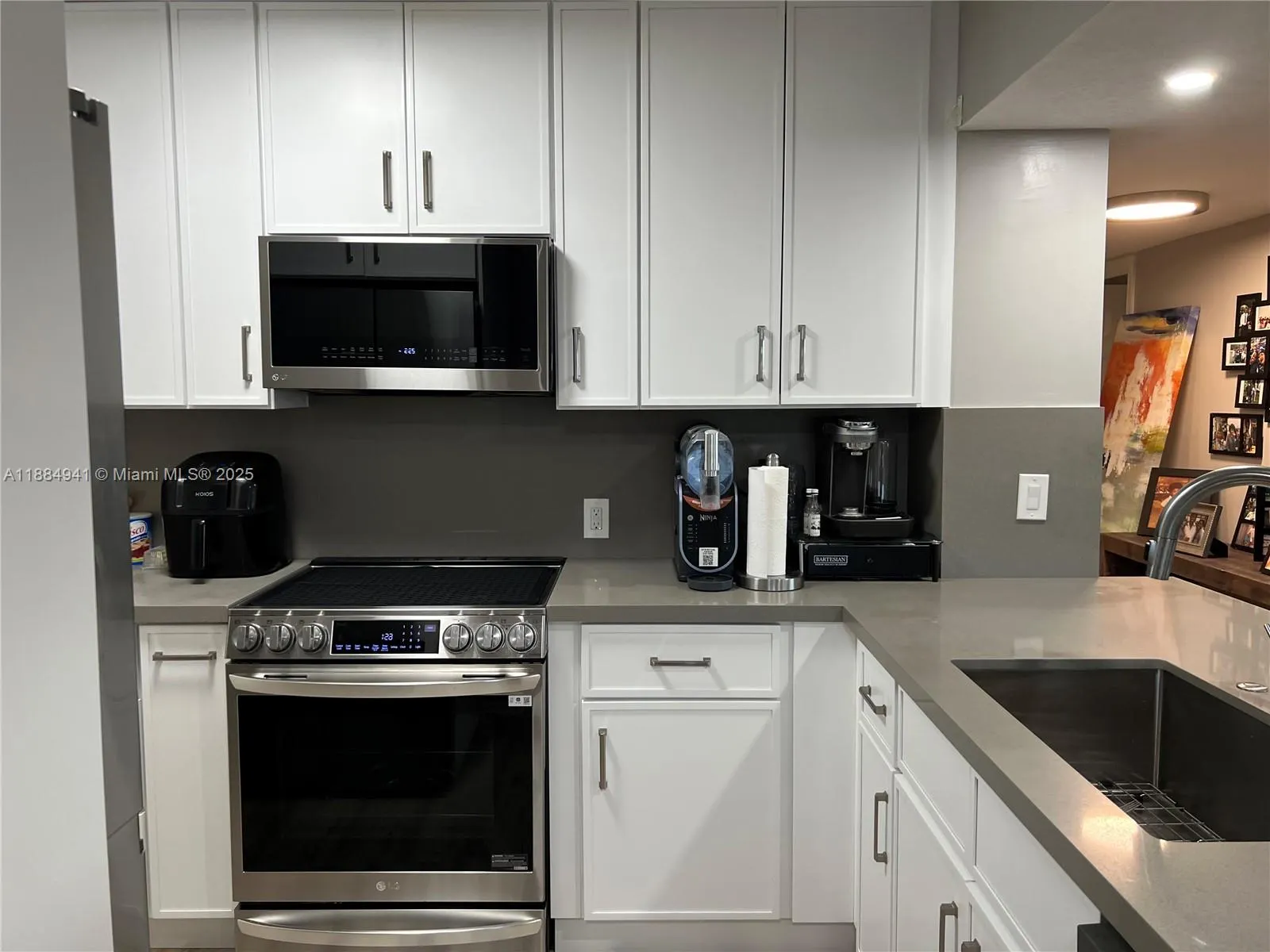 1625 SE 10th Ave, #402