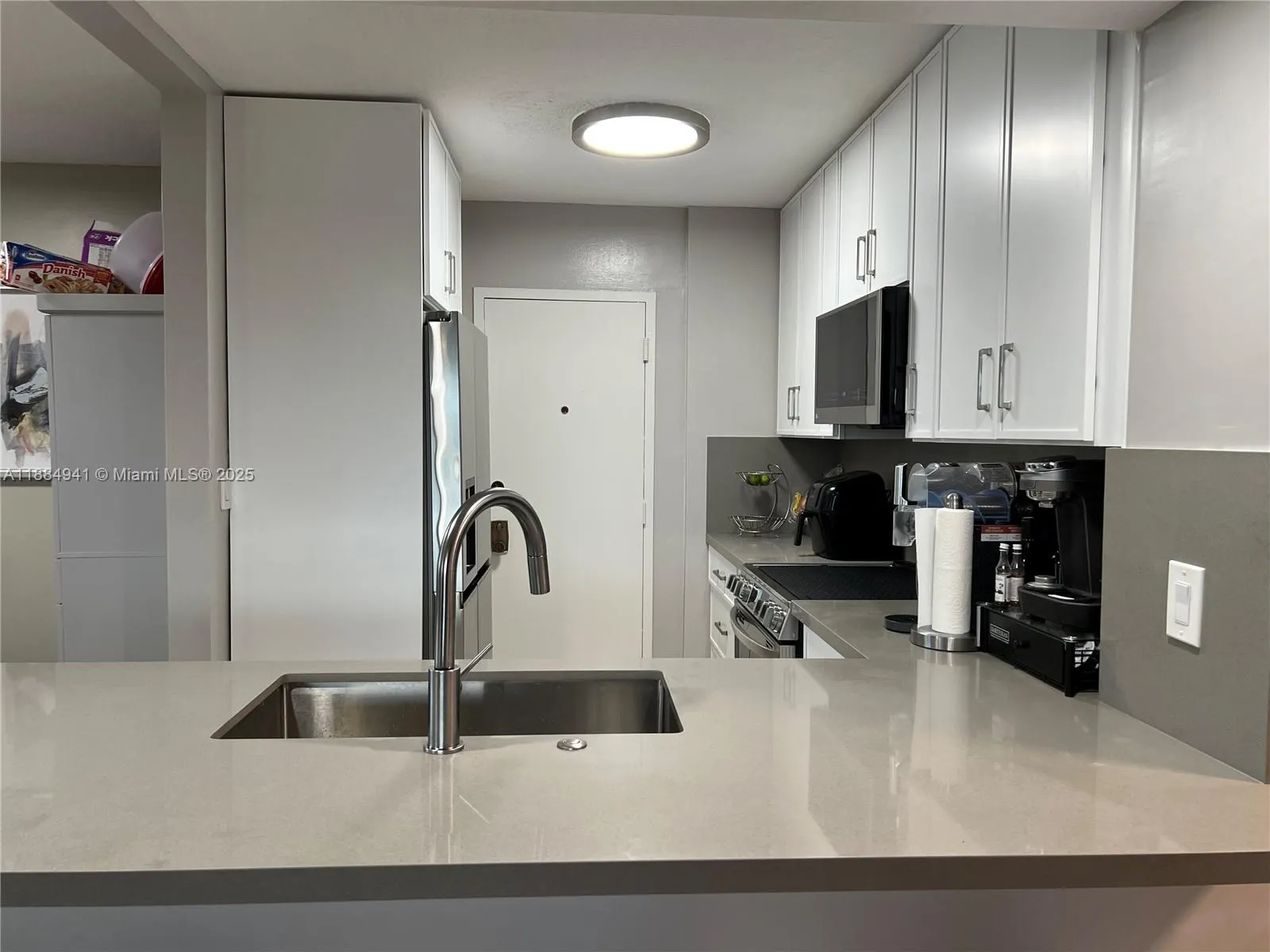 1625 SE 10th Ave, #402