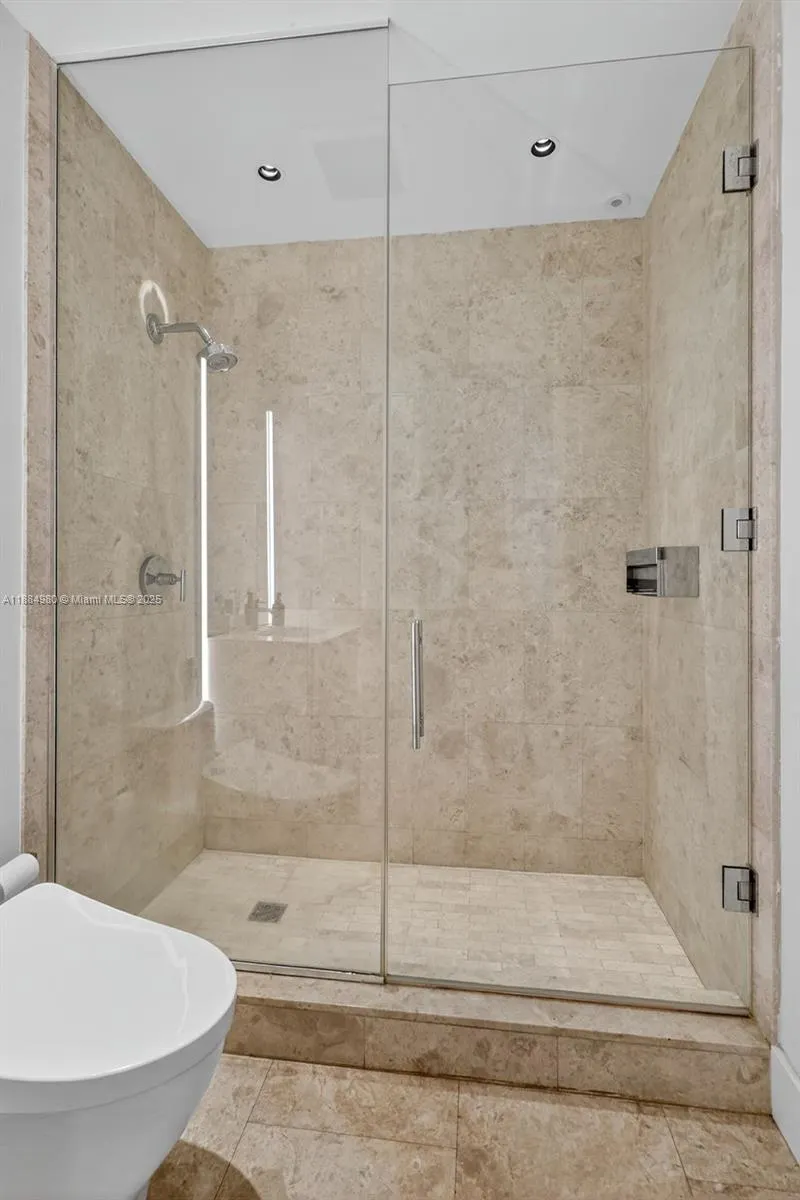 9705 Collins Ave, #802N