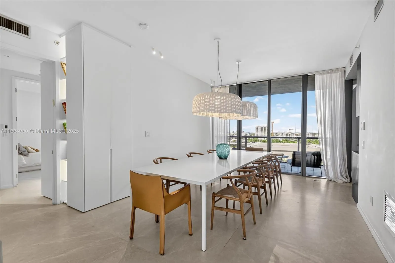 9705 Collins Ave, #802N