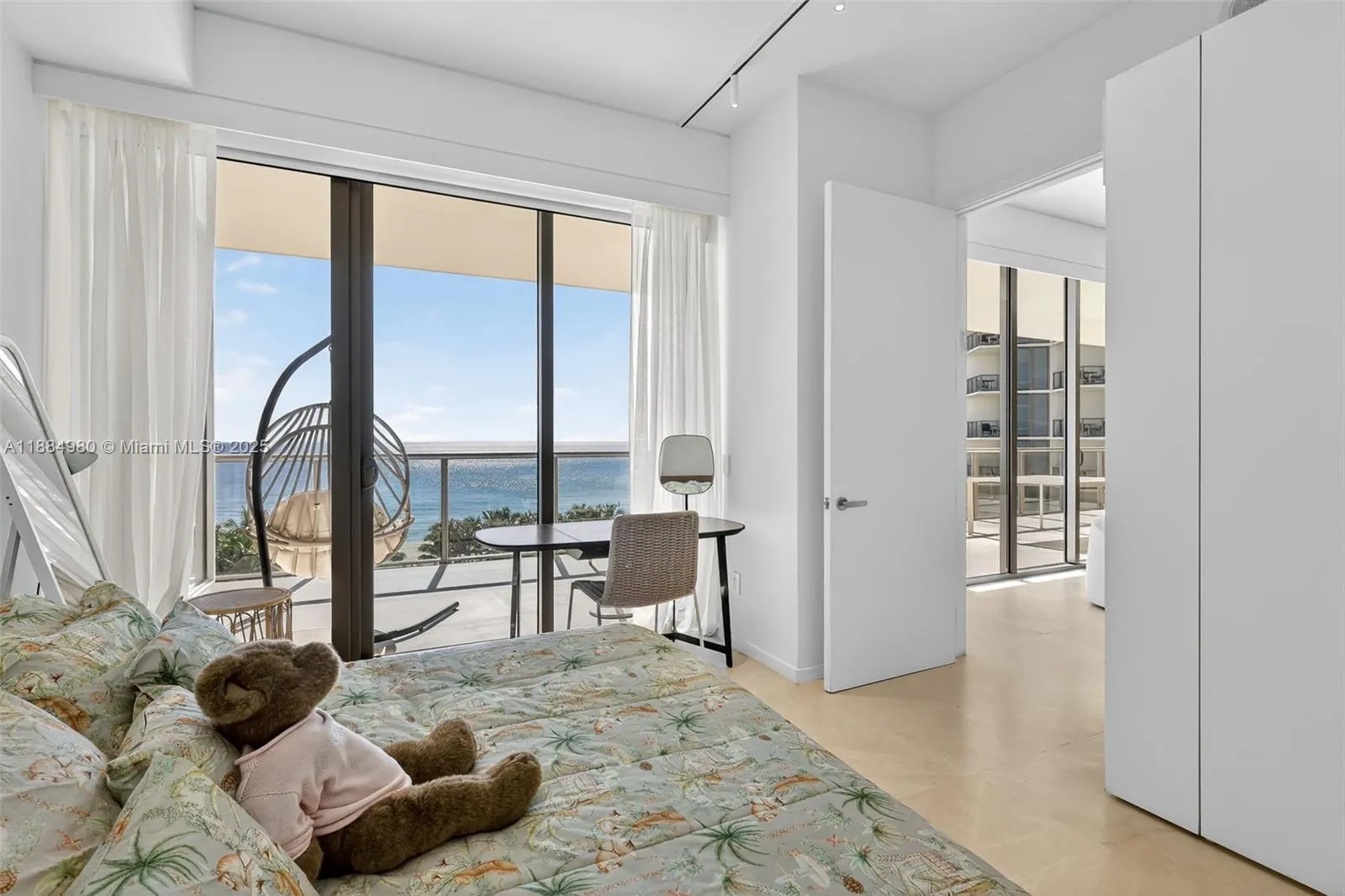 9705 Collins Ave, #802N