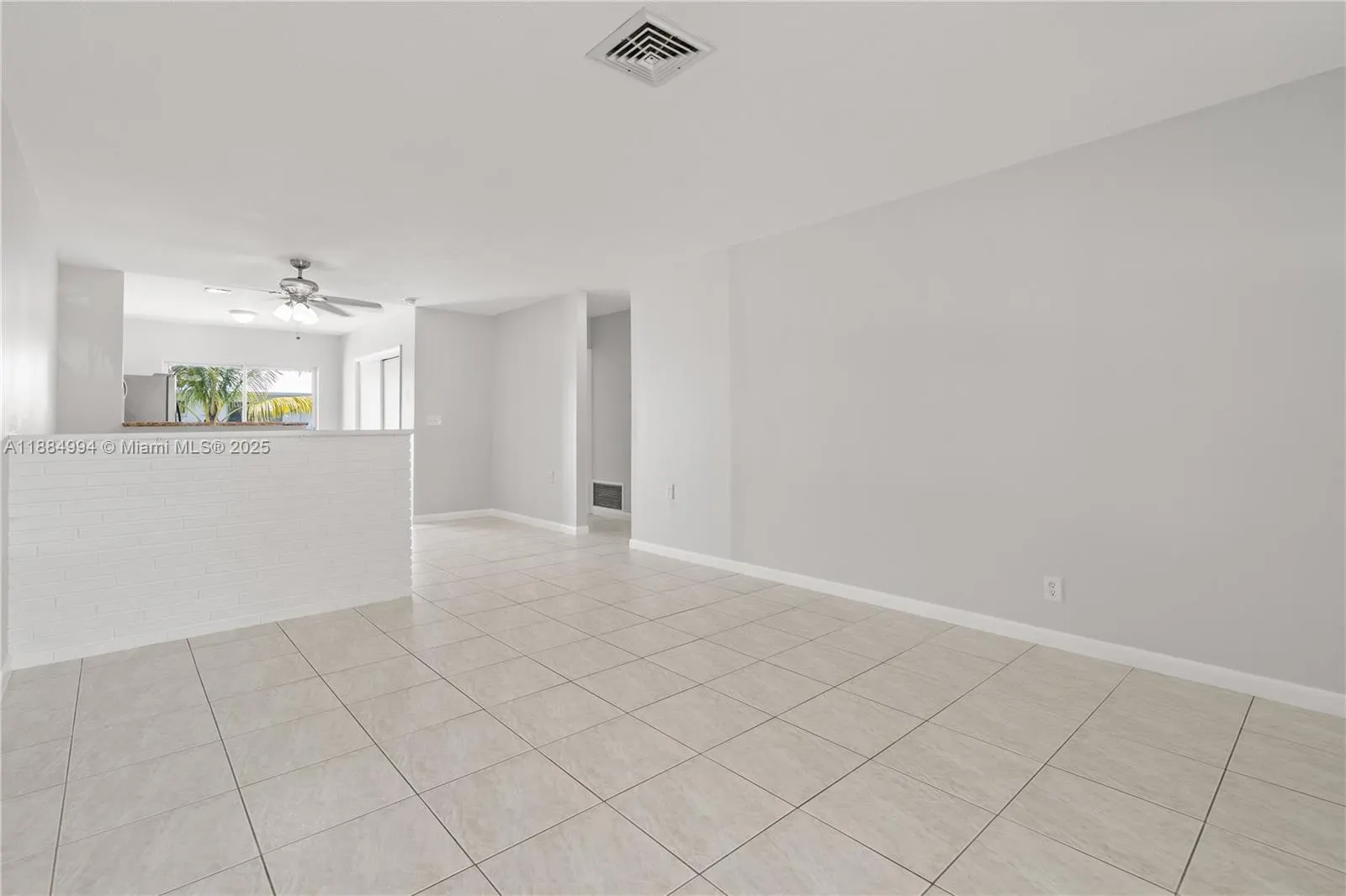 201 SW 9th Ave, #205