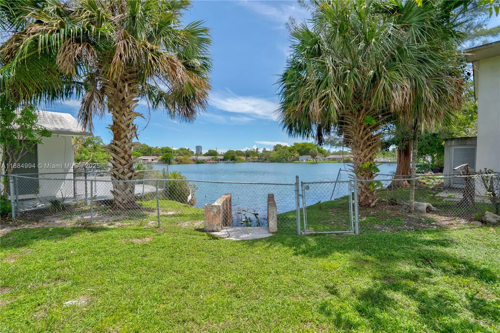 201 SW 9th Ave, #205