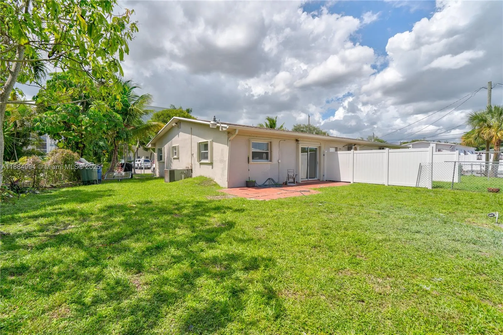 201 SW 9th Ave, #205