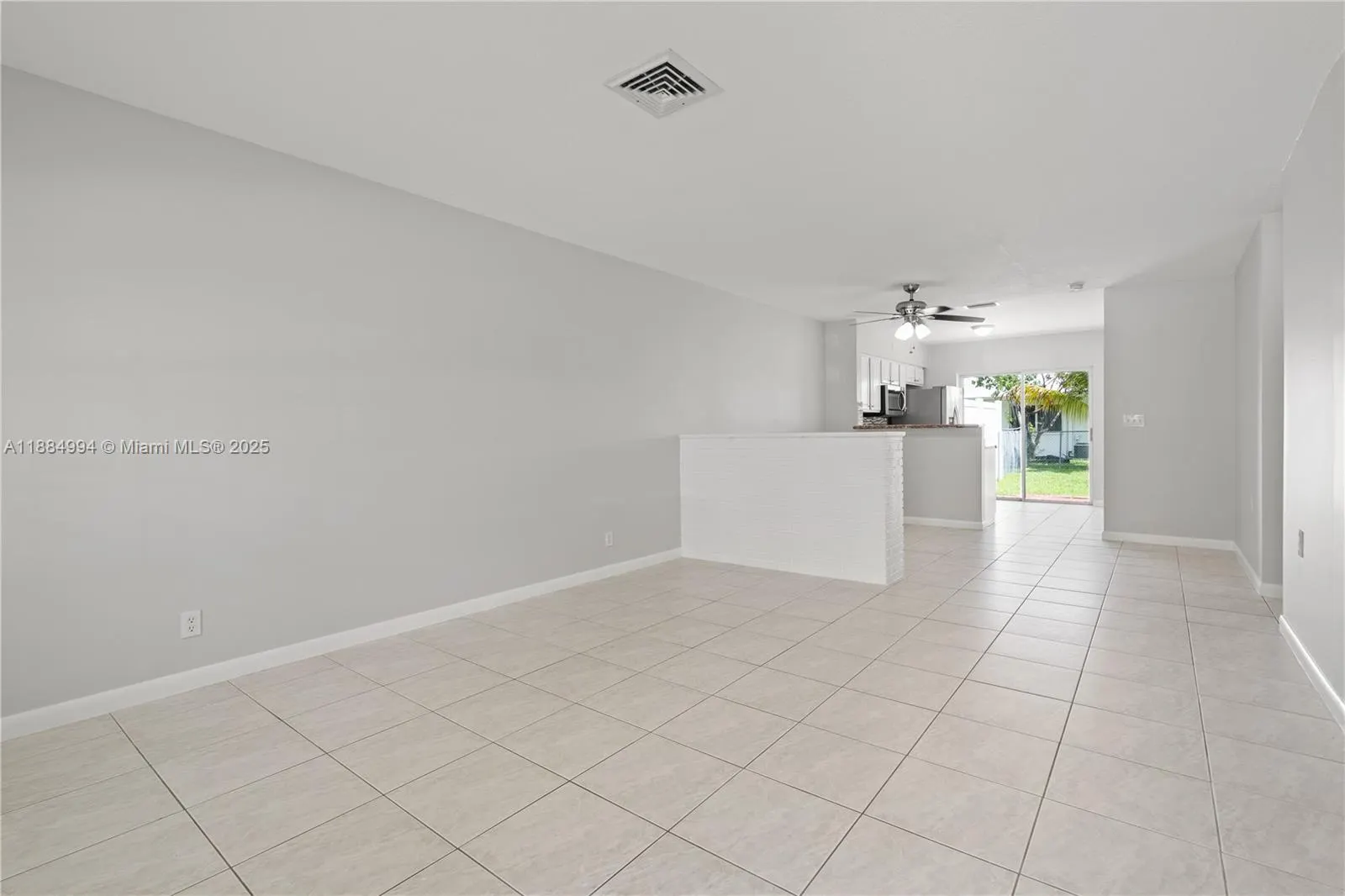 201 SW 9th Ave, #205