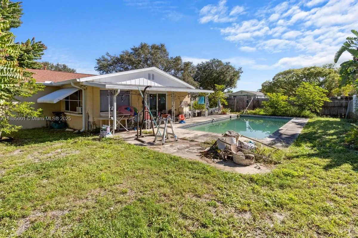 325 WAINAI DR