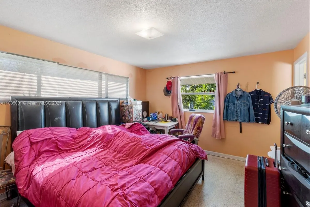325 WAINAI DR