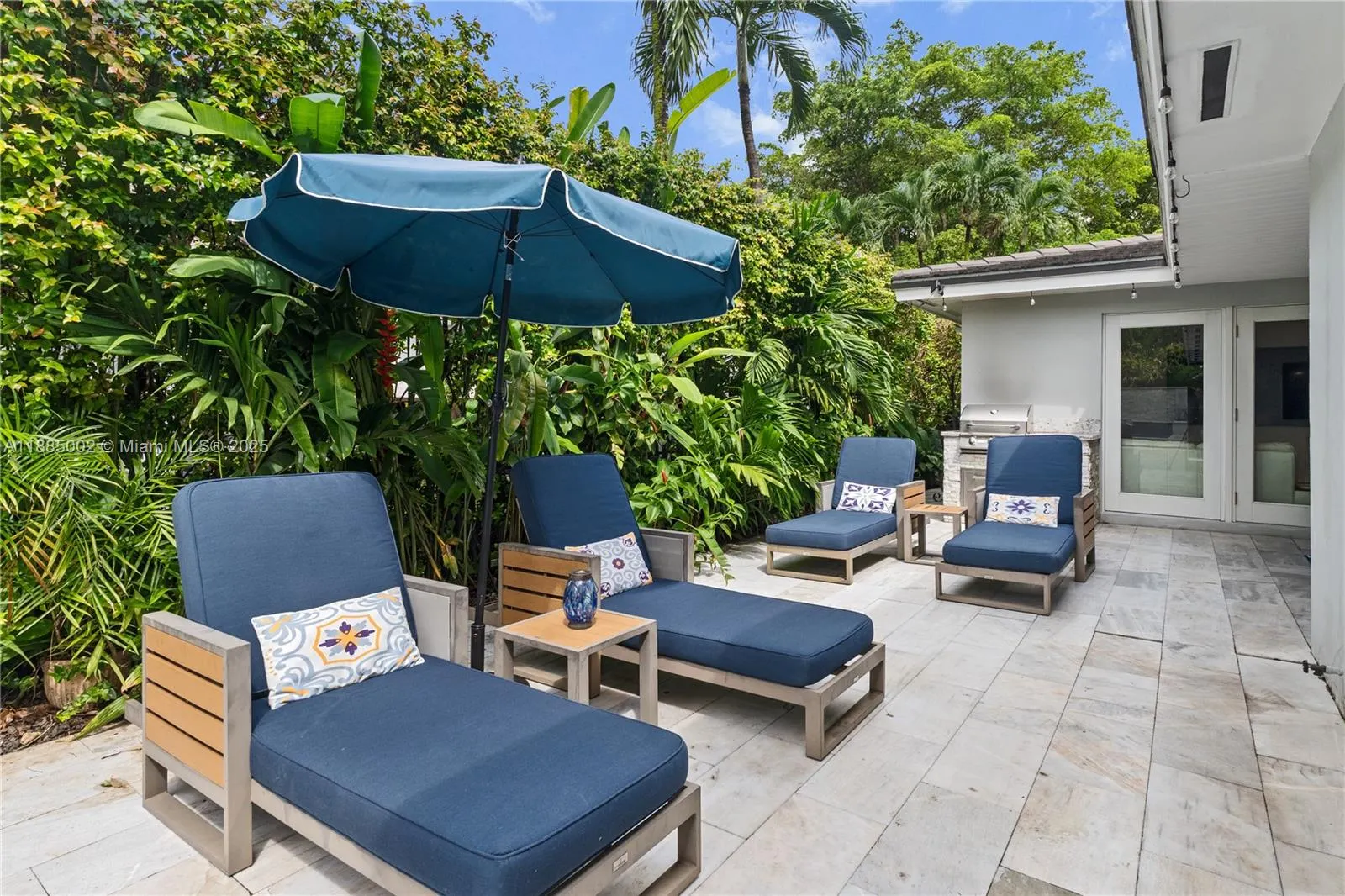 1218 Asturia Ave