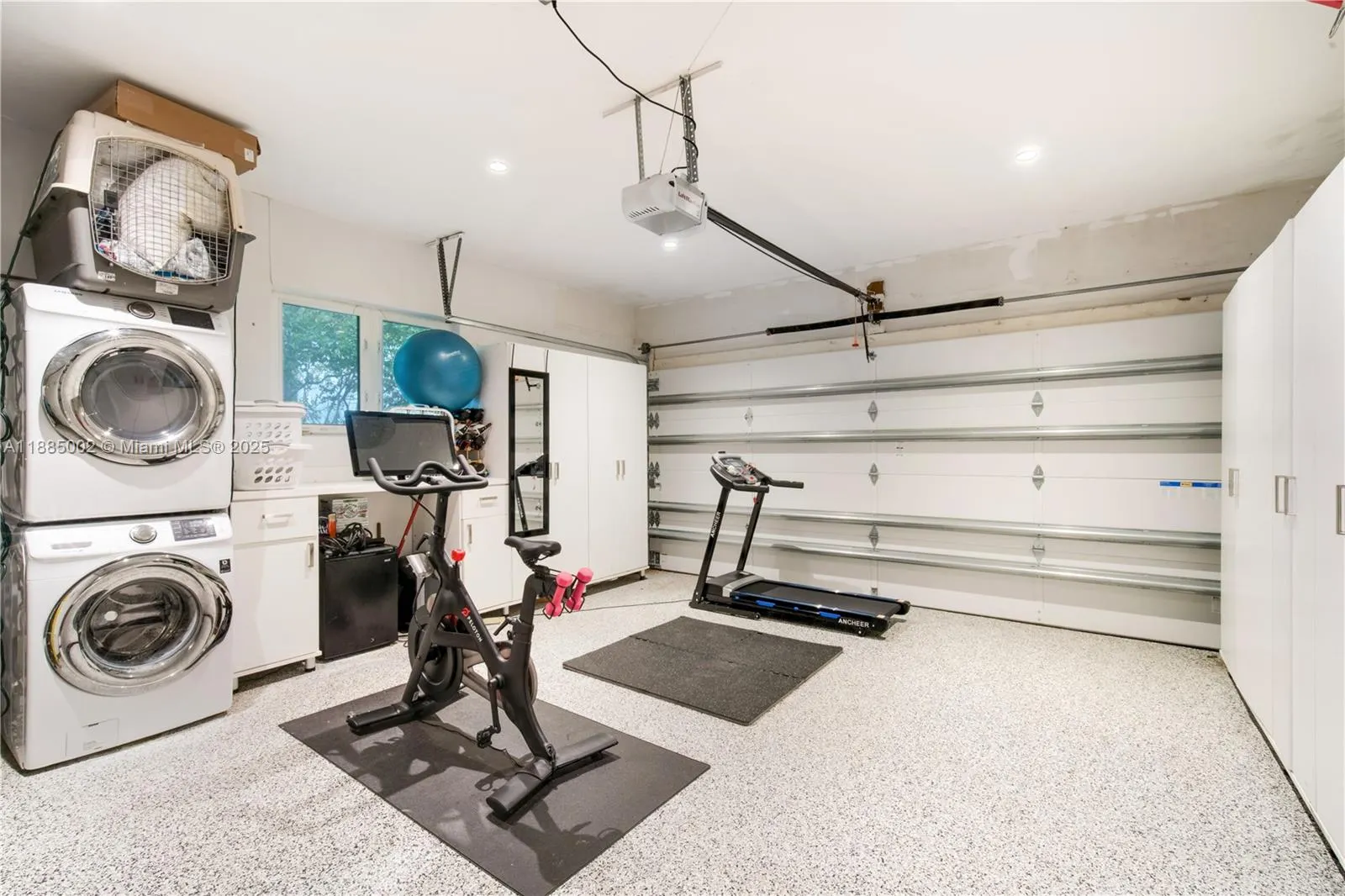 1218 Asturia Ave