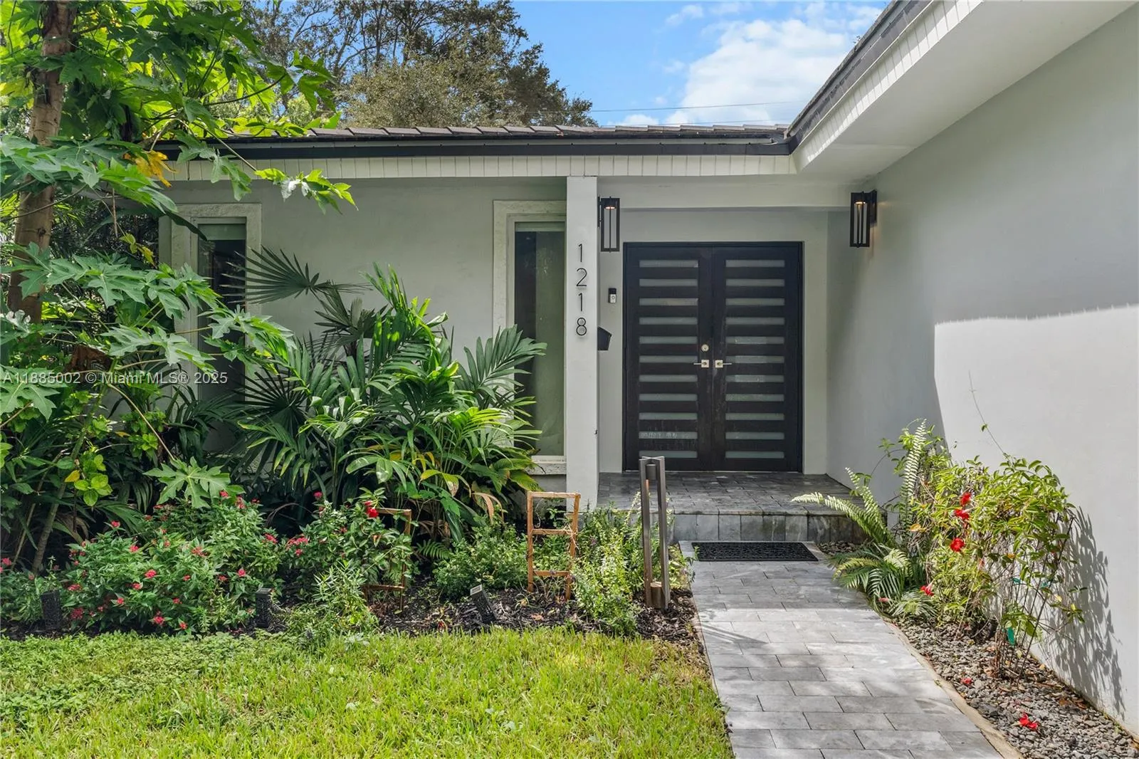 1218 Asturia Ave