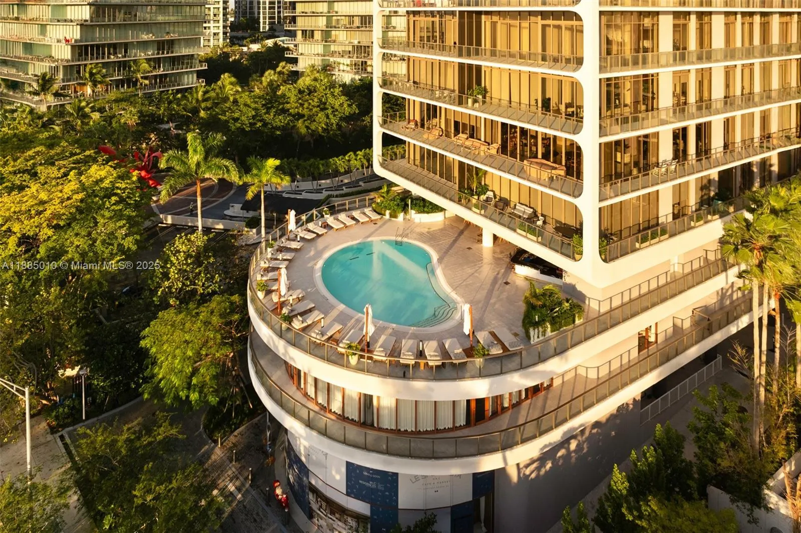 2655 S Bayshore Drive, #LPH