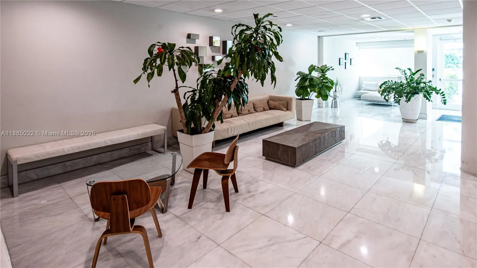 1035 West Ave, #602