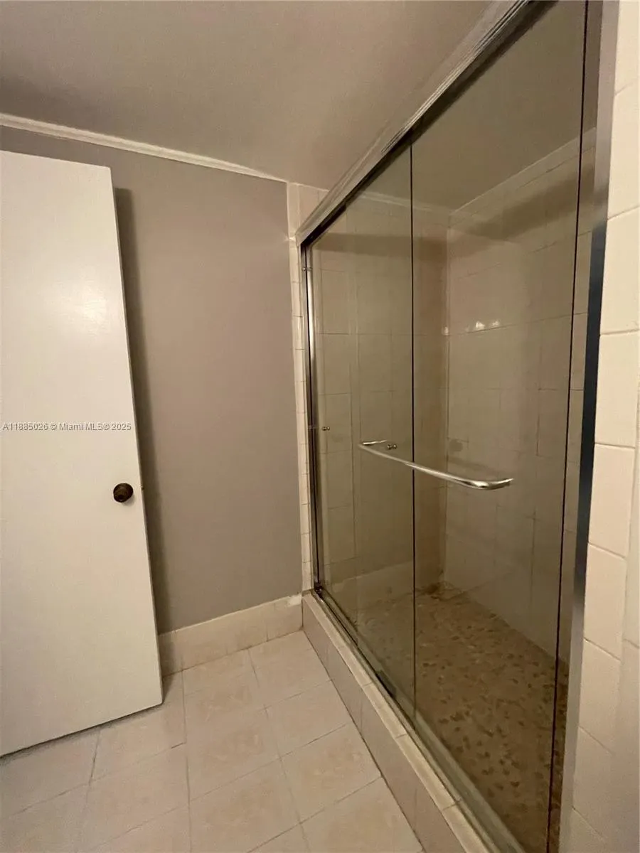 10000 NW 80th Ct, #2424