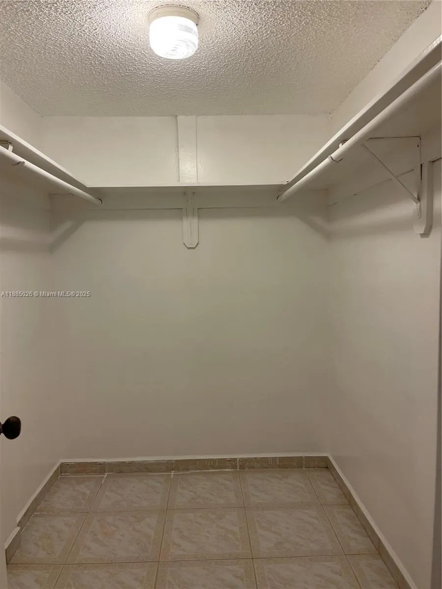 10000 NW 80th Ct, #2424