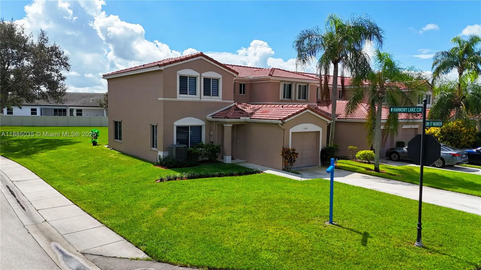 11100 SW 17th Mnr