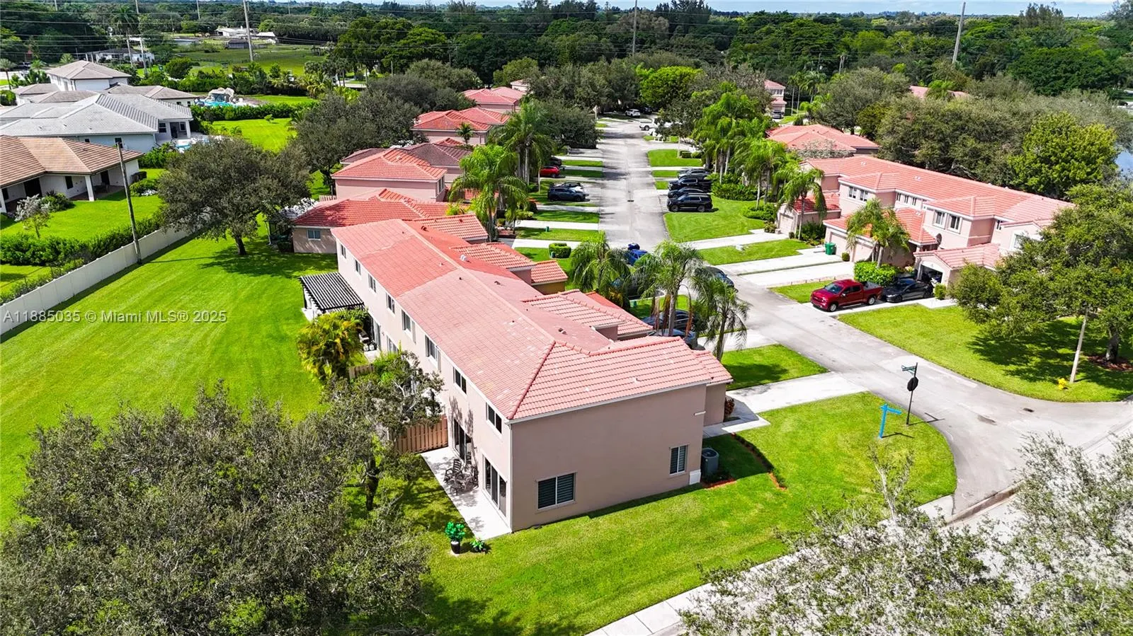 11100 SW 17th Mnr