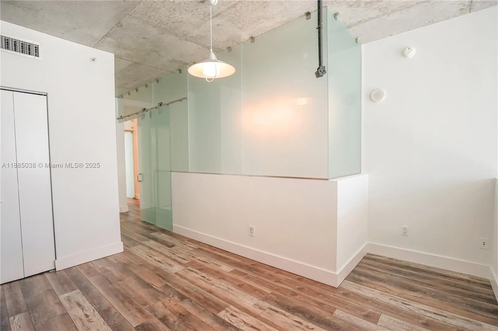 690 SW 1st Ct, #2112