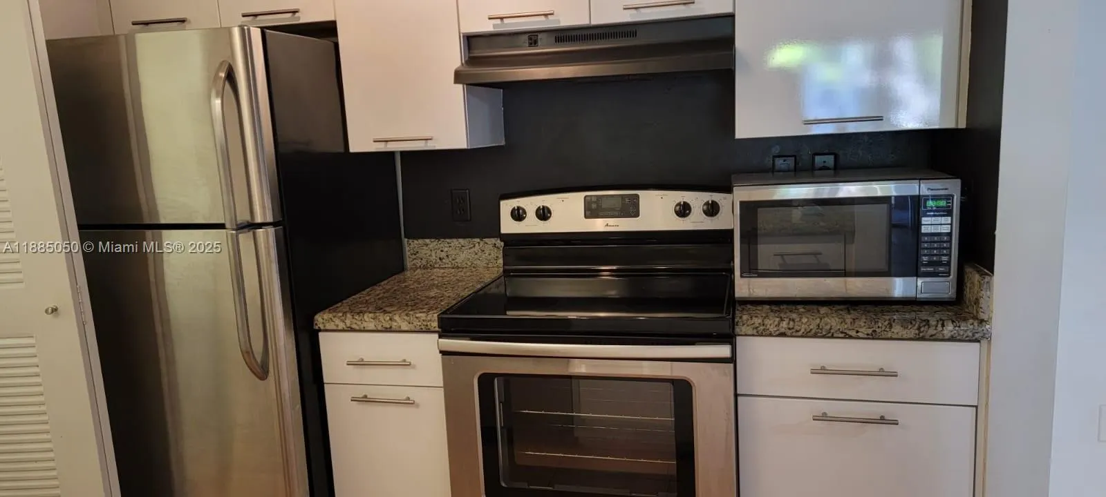 2113 Renaissance Blvd, #201