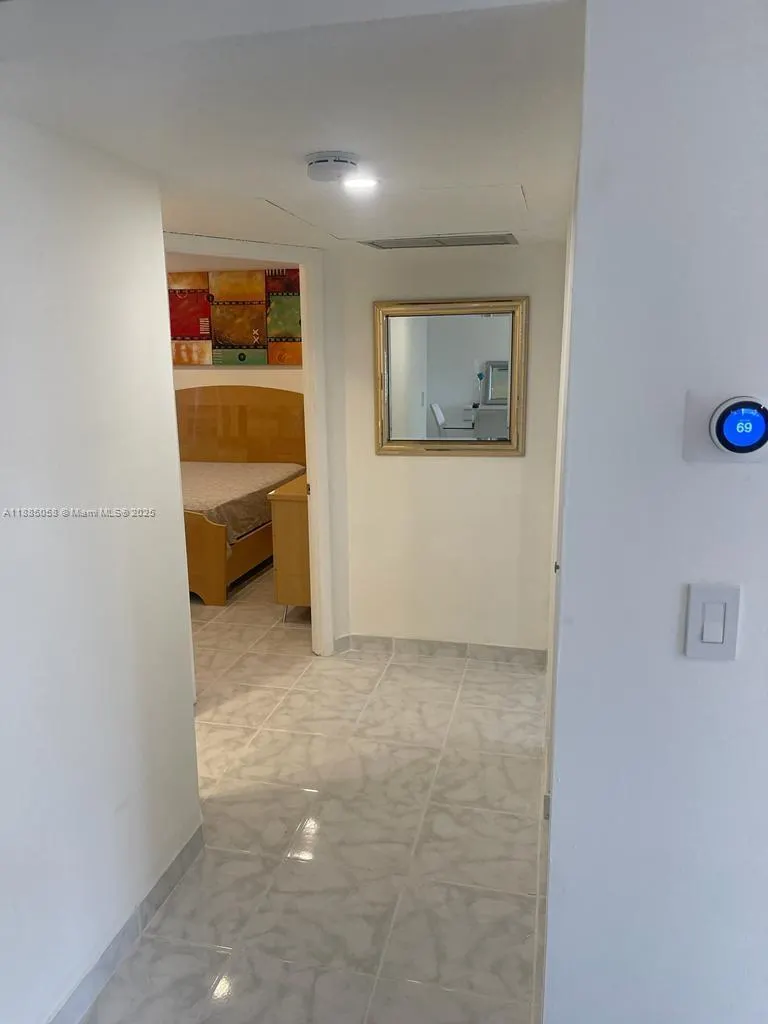 5051 W Oakland Park Blvd, #204