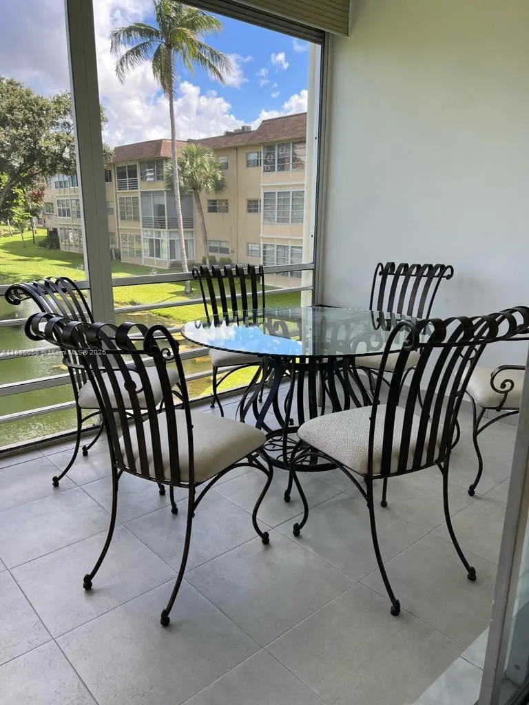 5051 W Oakland Park Blvd, #204