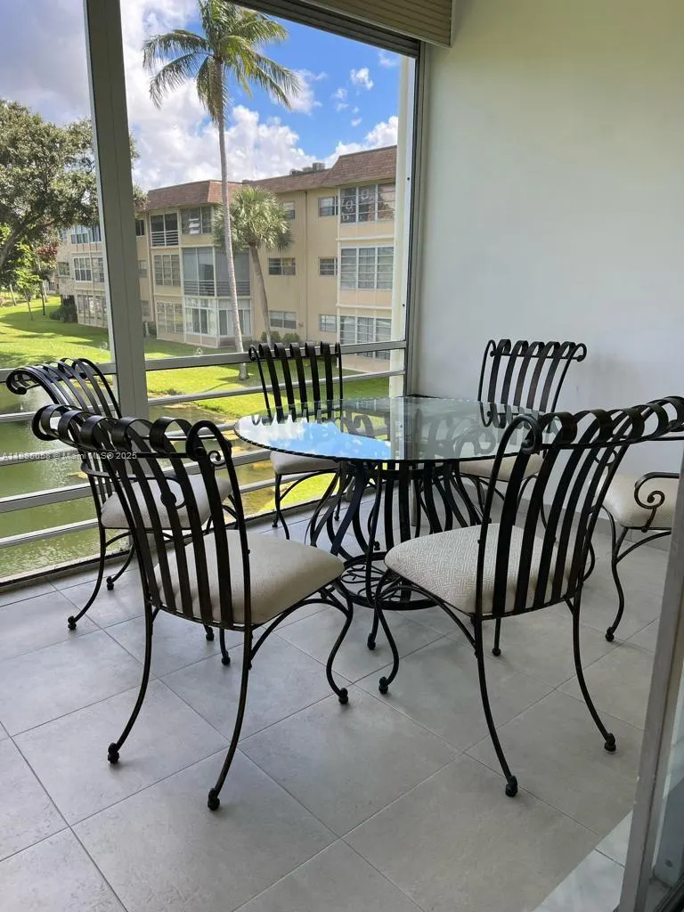 5051 W Oakland Park Blvd, #204