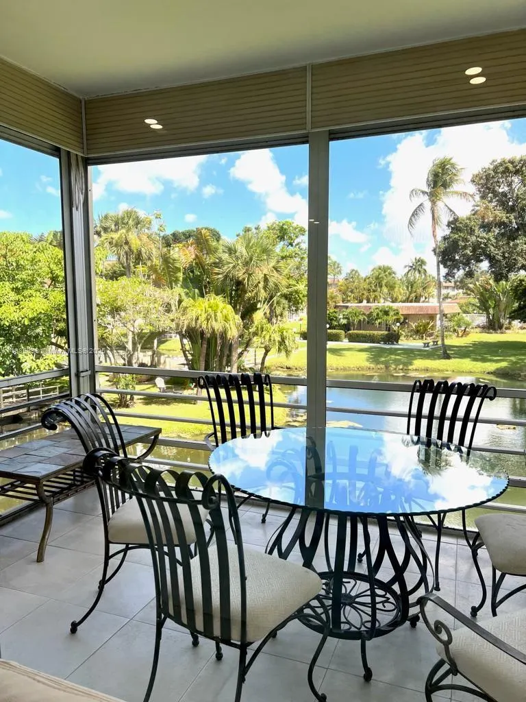 5051 W Oakland Park Blvd, #204