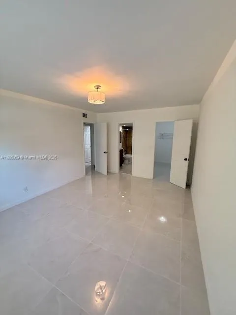 3101 Oakland Shores Dr, #H102