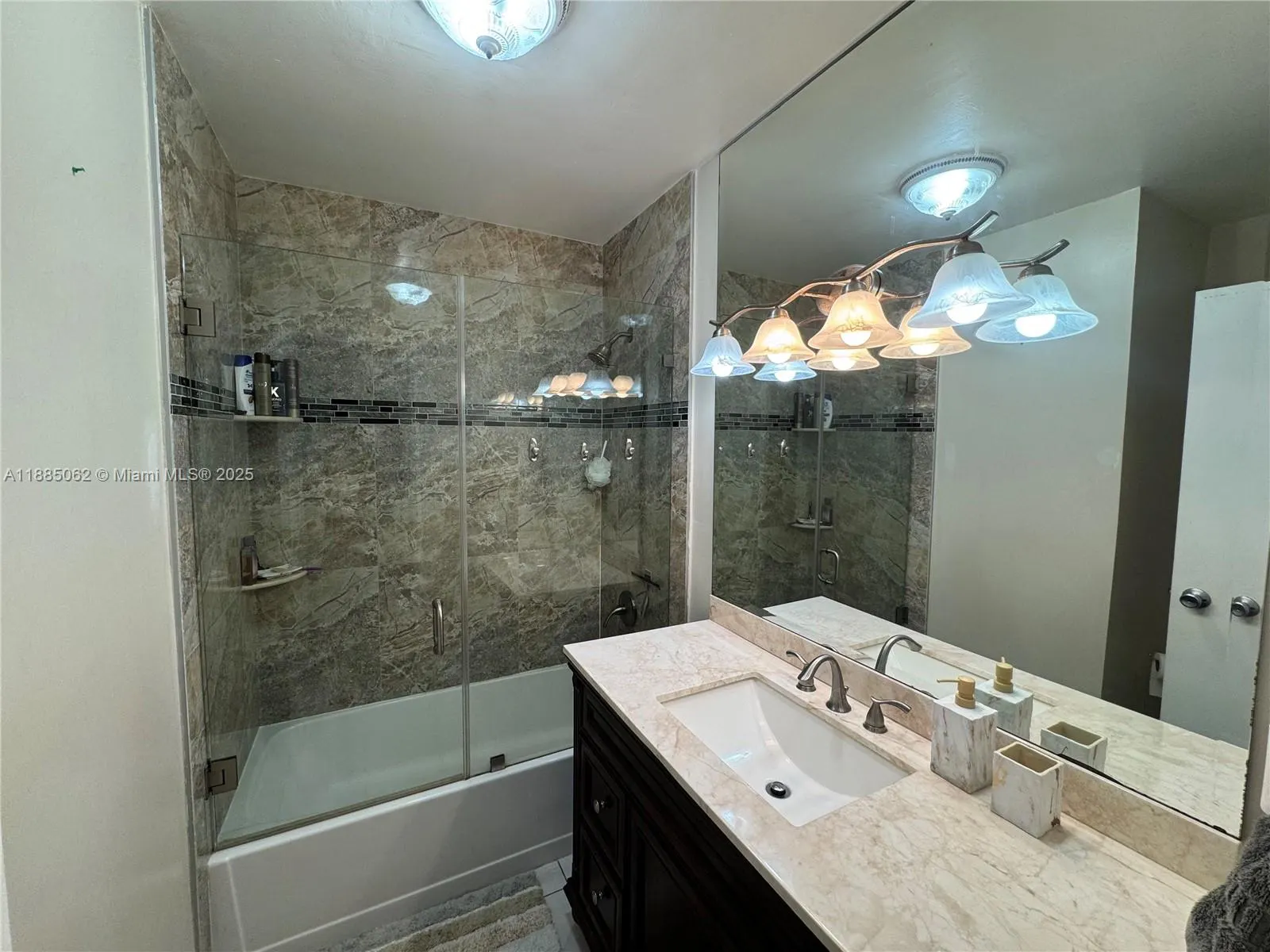 740 N 67th Ave