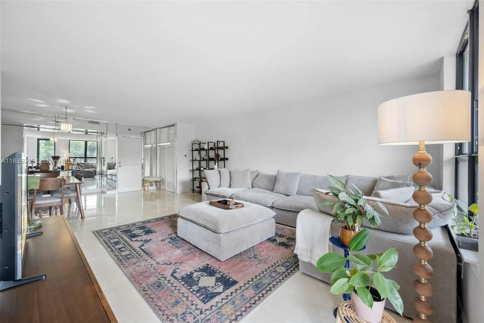 10185 Collins Ave, #306