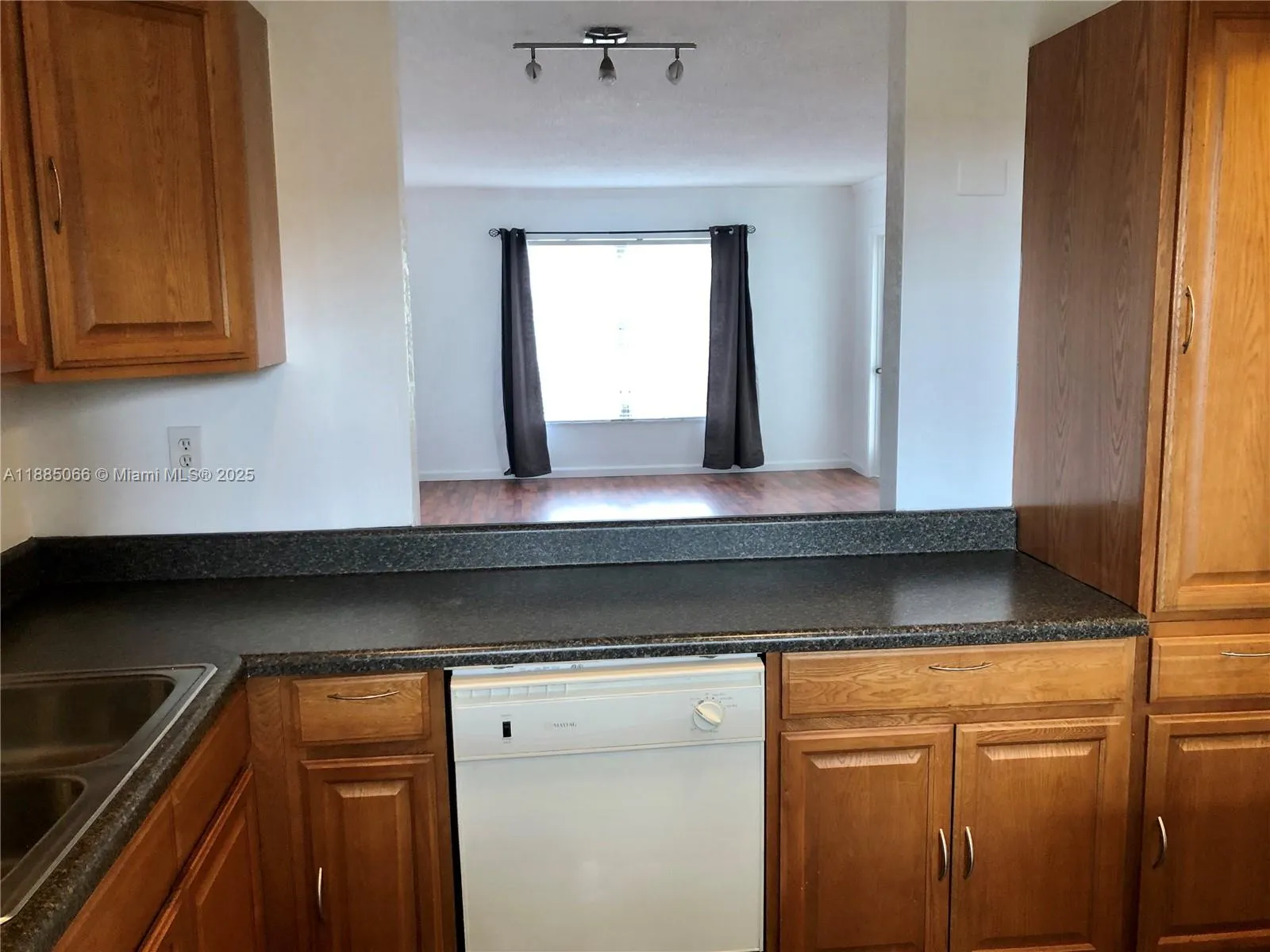 8121 SW 24th Ct, #304