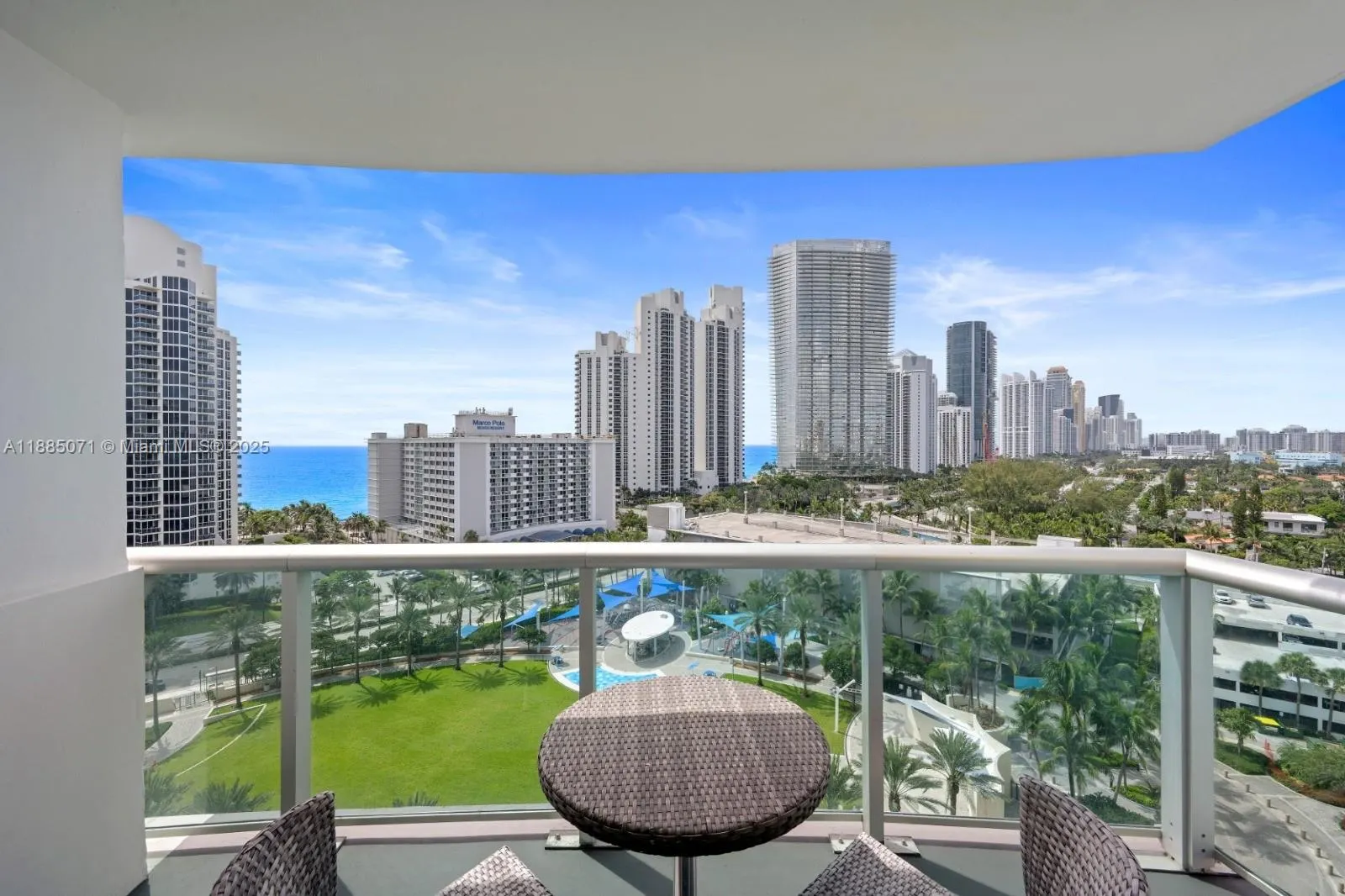 19370 Collins Ave, #1425
