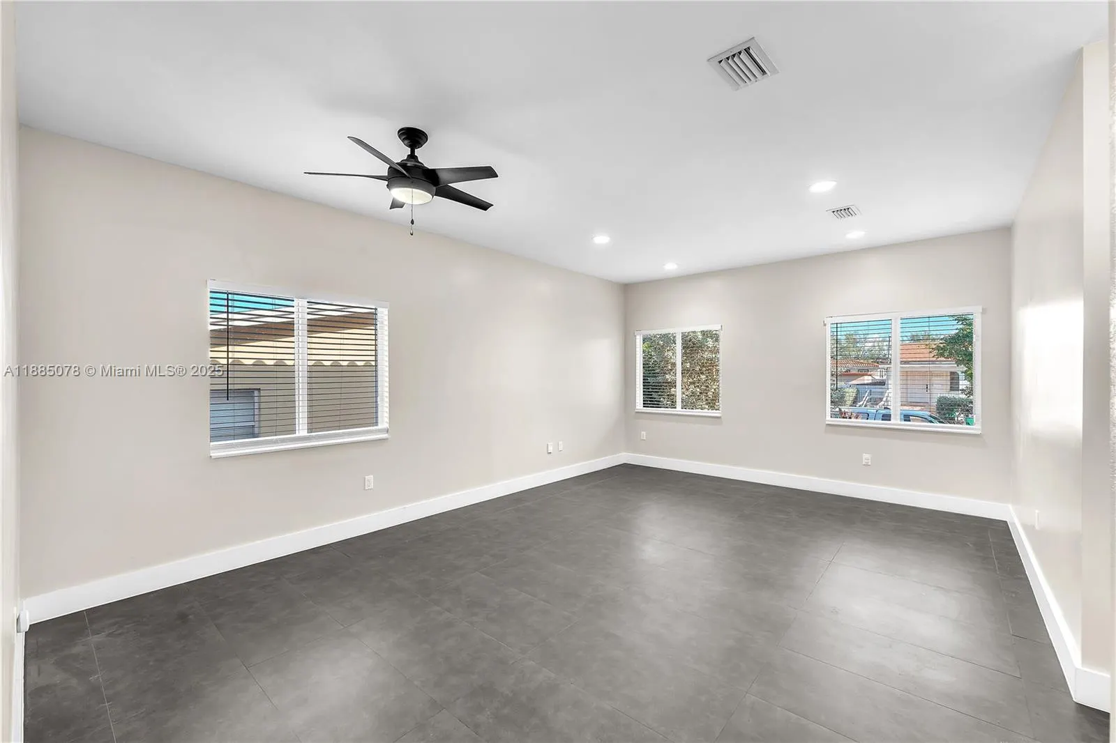3508 NW 19th Ter