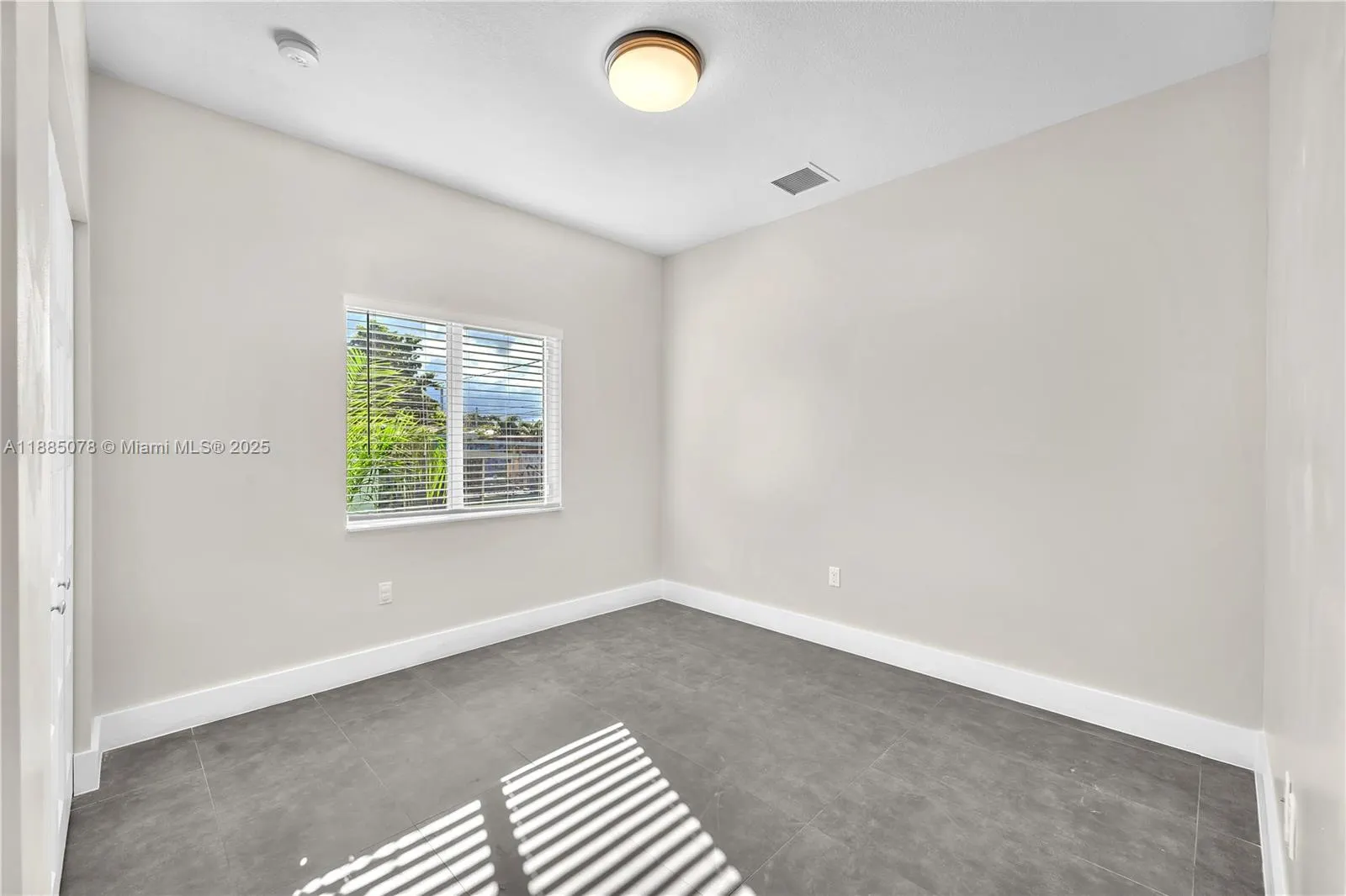 3508 NW 19th Ter