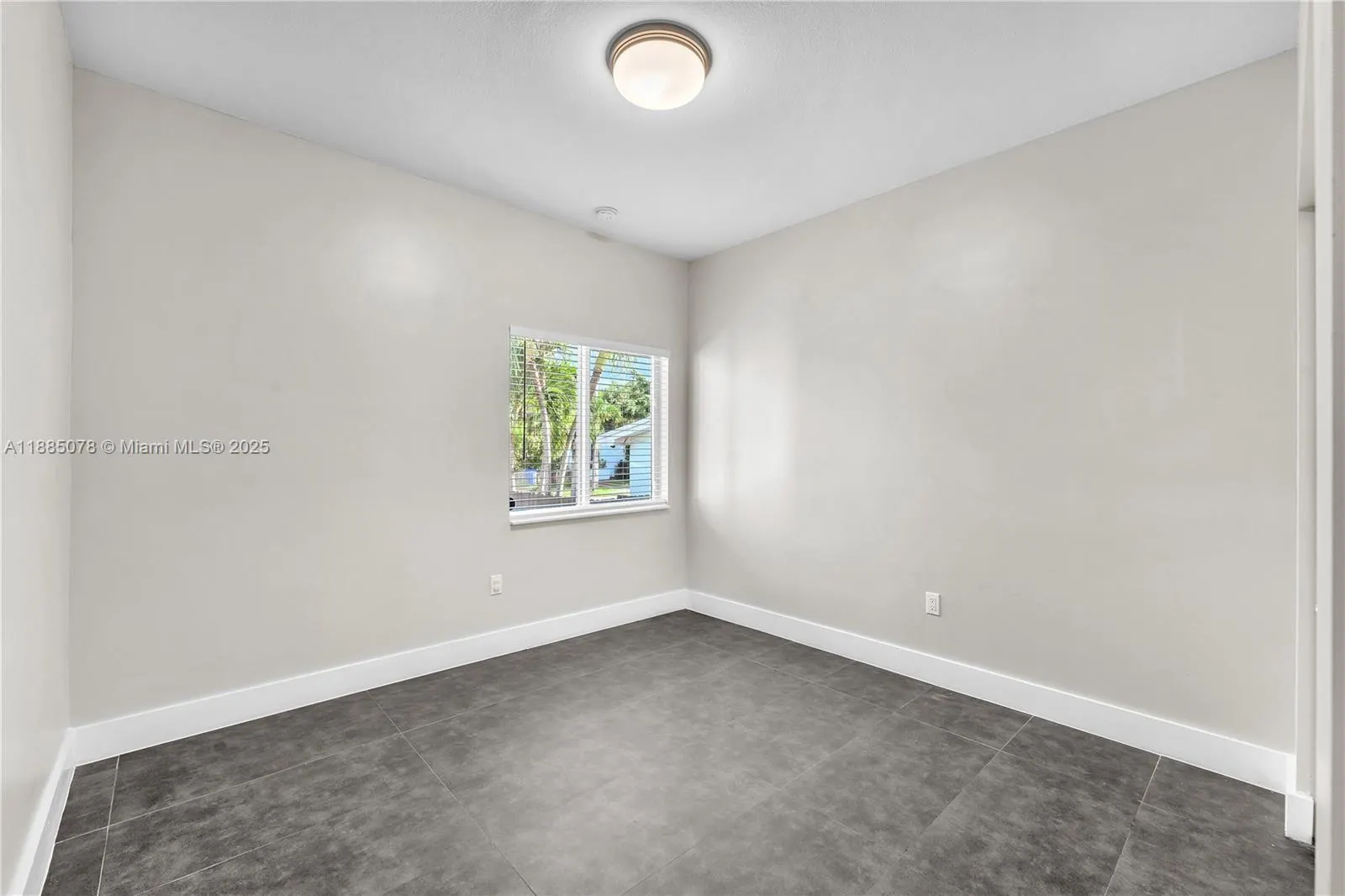 3508 NW 19th Ter