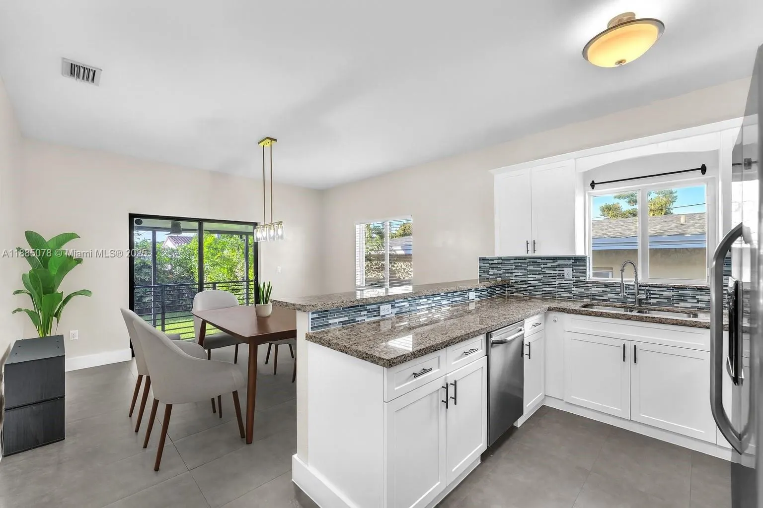 3508 NW 19th Ter