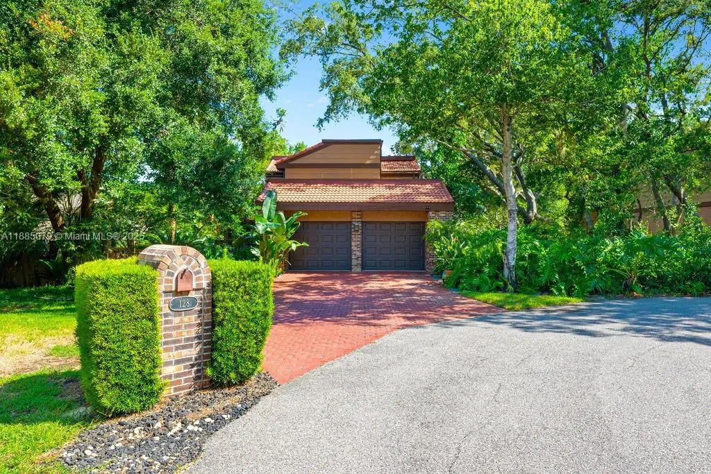 128 Woodmill Rd.