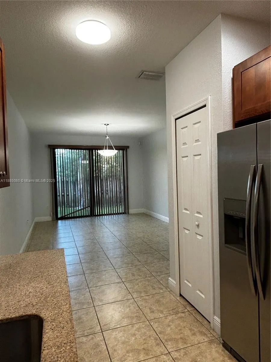 9780 NW 8th Ter